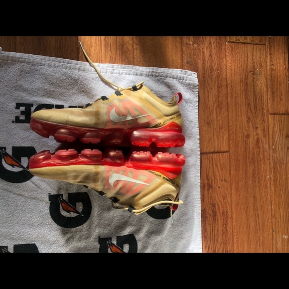Nike Air Vapormax 2019 Crimson Gold - Picture 6 of 8